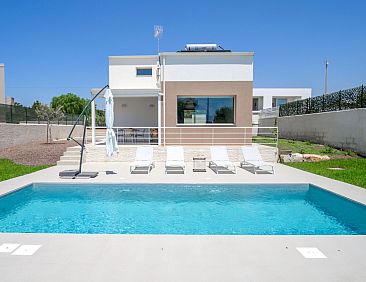 Vakantiehuis Aloe, Villa mit Pool in Marina di Ragusa