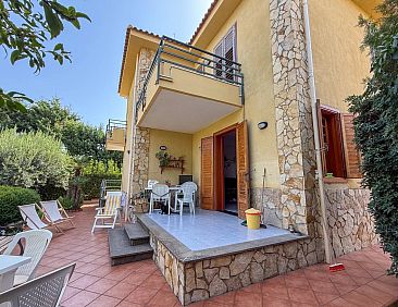 Vrijstaande woning in Campofelice Di Roccella