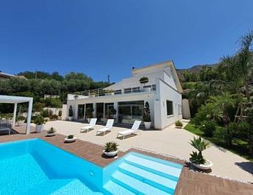 Vrijstaande woning in Monreale