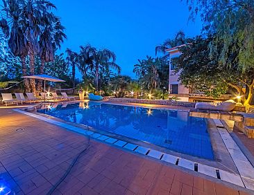 Vakantiehuis Gemütliches Haus in Carini mit privatem Pool