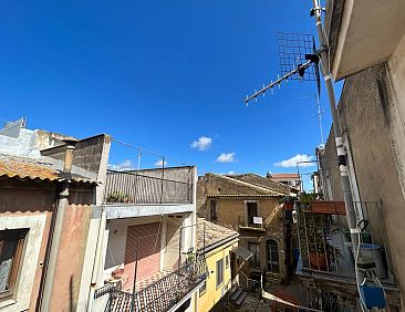 Geschakelde woning in San Michele Di Ganzaria