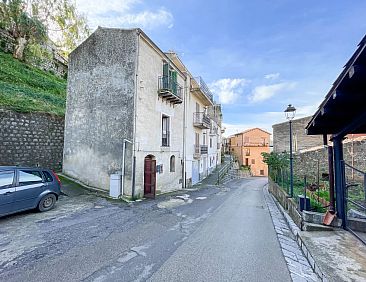 Vrijstaande woning in Gratteri