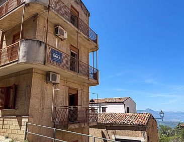 Vrijstaande woning in Gratteri