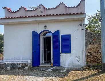 Vrijstaande woning in Furnari