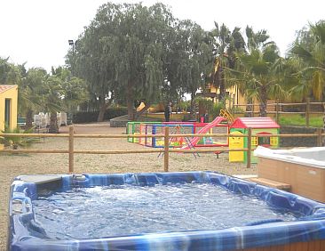 Appartement 'Fiumefreddo Oasis