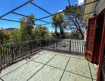 Vrijstaande woning in Palermo