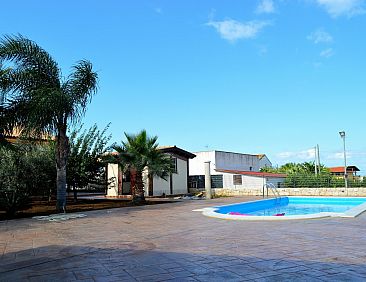 Vakantiehuis Villa mit privatem Pool 11 Betten