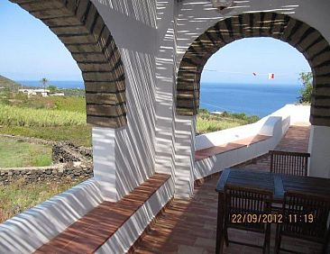 Vakantiehuis "Dammuso Ginestra