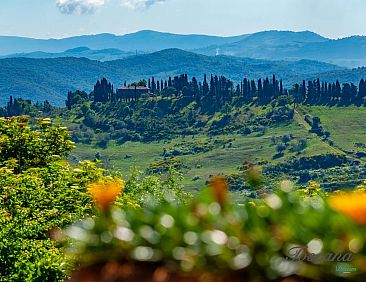 Geschakelde woning en Pomarance