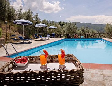 Vakantiehuis Villa mit privatem Pool in der Nähe von Corton