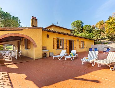 Appartement 'Villa Rondini' mit Terrasse