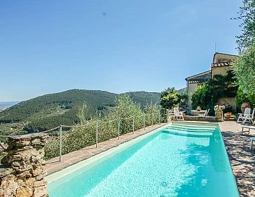 Villa met privé zwembad 30km Pisa