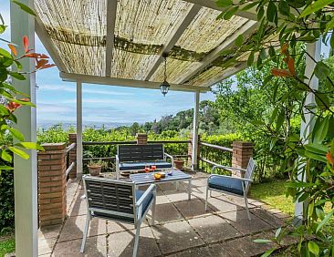 Appartement Zweizimmerwohnung mit Schwimmbad und Garten zur 