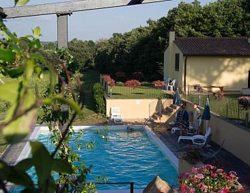 Appartement Wohnung La Spiga mit Garten und Terrasse