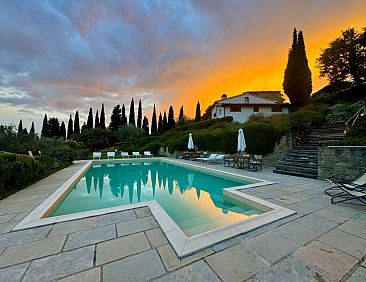 Vakantiehuis Villa mit Pool und zauberhafter Aussicht