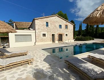 Monte Pino | MORATI | Adults only