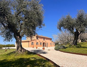 Vrijstaande woning in Cartoceto