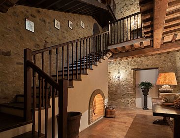 Appartement Haus mit Vordach