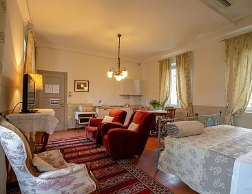 Appartement Mit Garten und Schwimmbad in den Hügeln der Mar