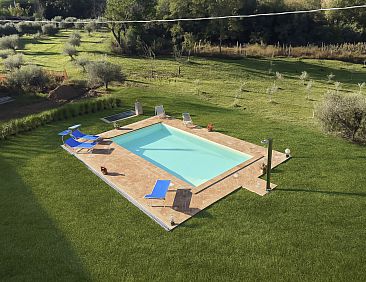 Vakantiehuis Ferienvilla mit privatem Pool und Whirlpool