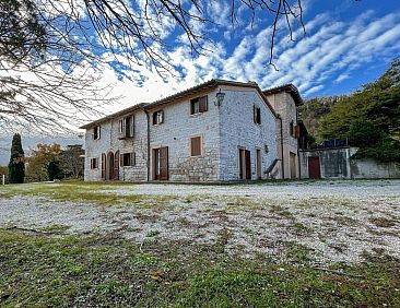 Vrijstaande woning in Cagli