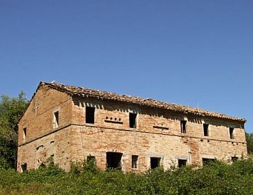 Vrijstaande woning in Castignano