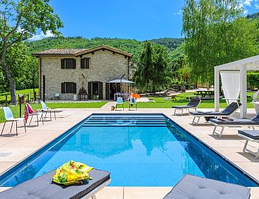 Vrijstaande woning in Sarnano