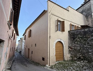 Vrijstaande woning in Amelia