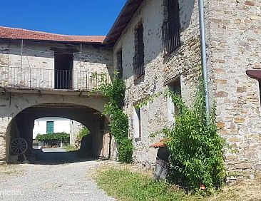 Villa Dona Tella