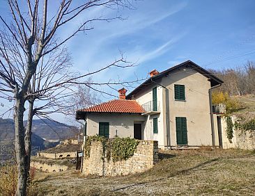Vrijstaande woning in Cortemillia