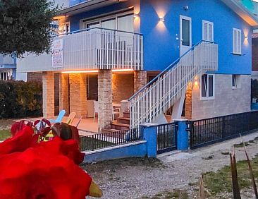 Appartement Wohnung "Villa Miami" mit Balkon im ersten Stock