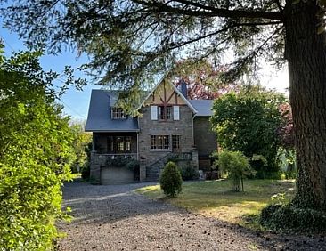 Huisje in Hotton