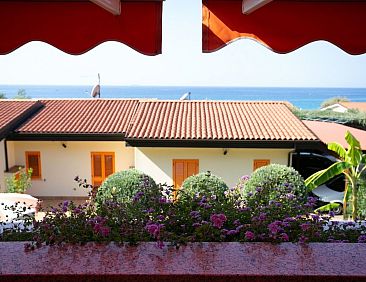 Appartement LeCasetteSulMare - Komfort mit Meerblick