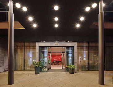 Adina Apartment Hotel Frankfurt Neue Oper