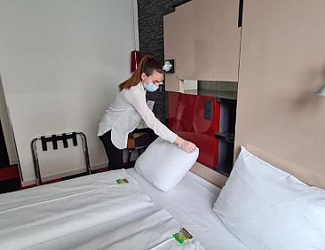 Hotel Cristall - Frankfurt City