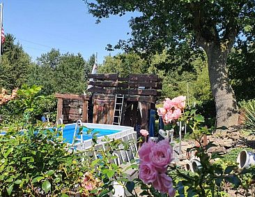 FRANKES LODGE Apartment mit Garten und Pool