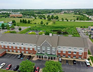 Country Inn &amp; Suites by Radisson, Crystal Lake, IL