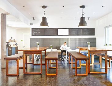 a2 HOTELS Plochingen