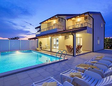 Vakantiehuis mit Garten, Grill und Terrasse