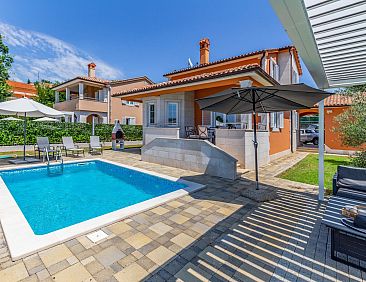 Vakantiehuis Villa Lotus 13F
