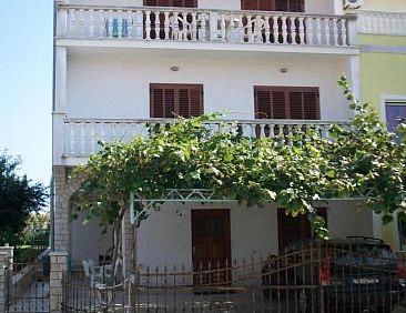 Appartement Appartement mit Balkon