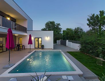 Vakantiehuis Villa Ema with private pool