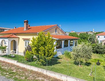 Vakantiehuis für 5 Personen ca. 110 m&sup2; in Ližnjan, Is