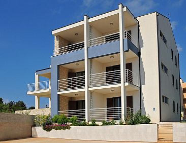 Appartement Appartement "Kat mali" mit Blick auf das Wasser
