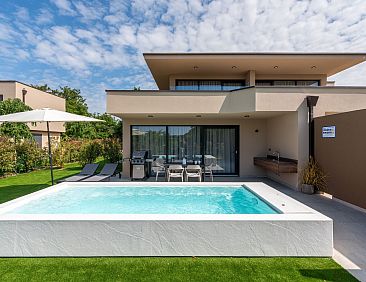 Appartement Quercus Village APP 10 mit privatem Pool