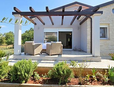 Vakantiehuis "Villa Pavlovic" mit Garten und Grill