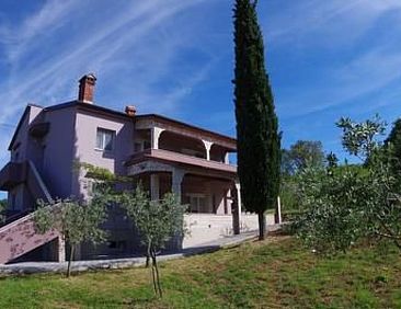 Appartement in Rakalj mit privatem Parkplatz