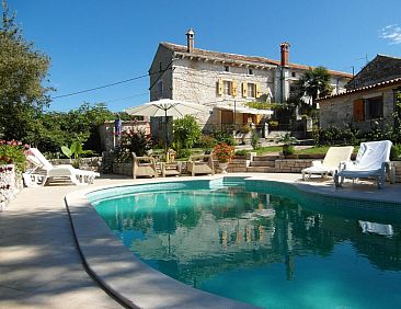 Vakantiehuis Villa 'Vickovi' mit Gemeinschaftspool