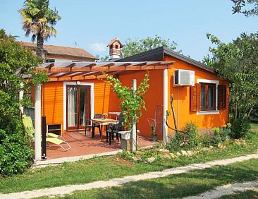 Appartement Schöne Wohnung in Babići mit Kleiner Terrasse