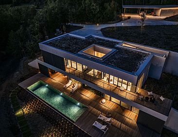 Vakantiehuis Ferienvilla MIstra mit privatem Pool